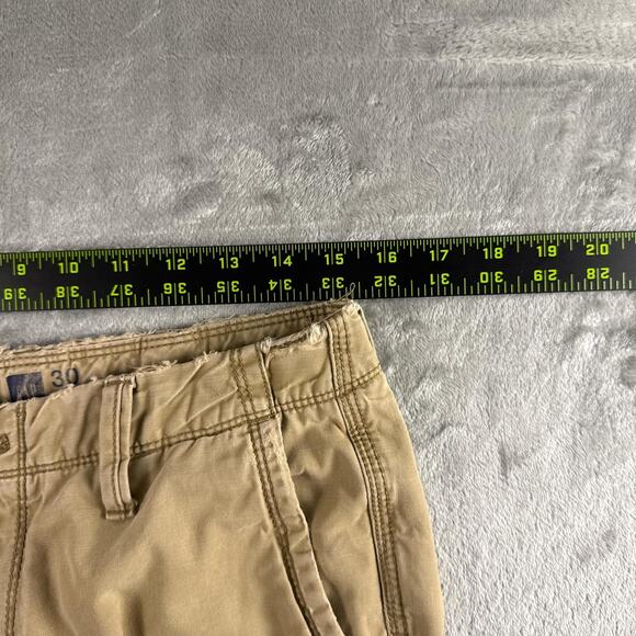 GAP Men's Cargo Shorts Vintage Style Retro Casual Khaki Tan Size 30. - Picture 3 of 8